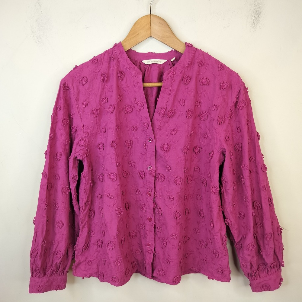 Soft Surroundings Floral Textured Blouse Small Embroidered Button Up Puff Sleeve